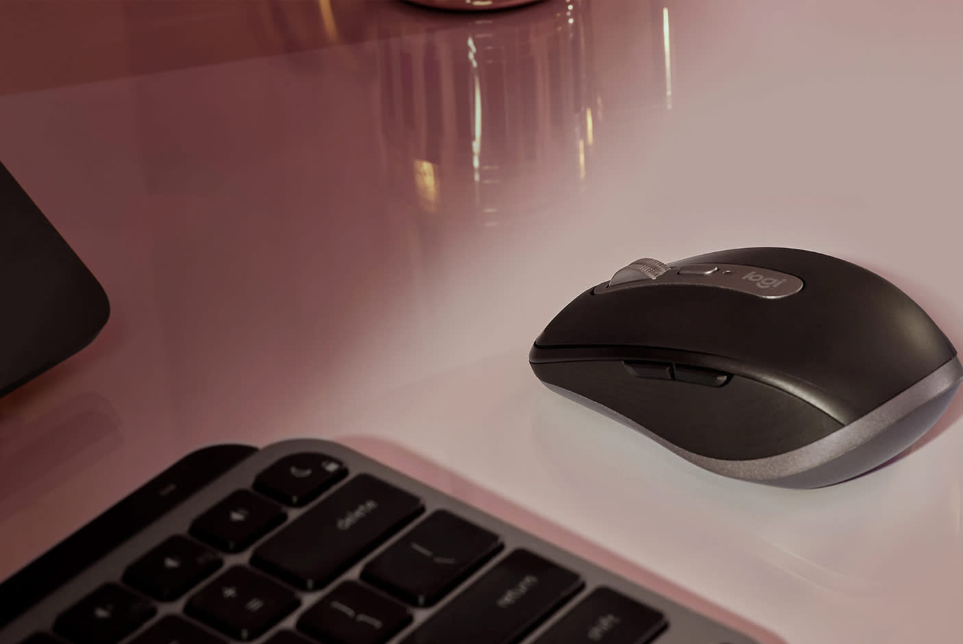 4546512-Tile-2-Logitech-MX-Anywhere-3s-Mac