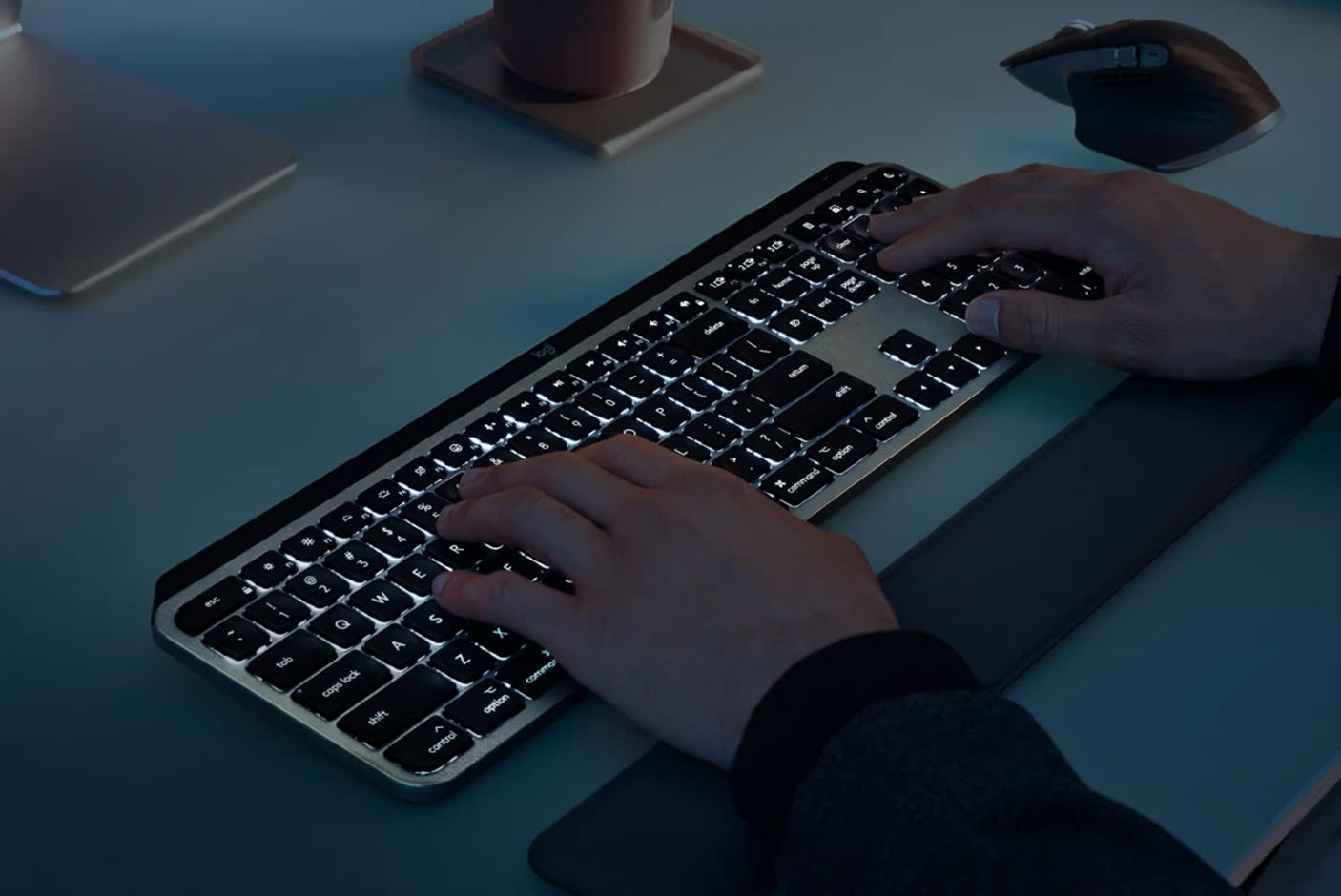 4546539-Tile-3-Logitech-MX-keys-S-Mac