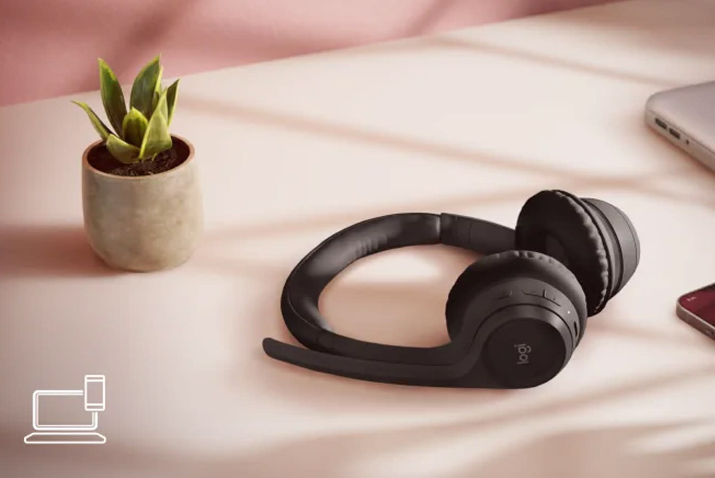 4546644-Tile-3-Stay-Connected