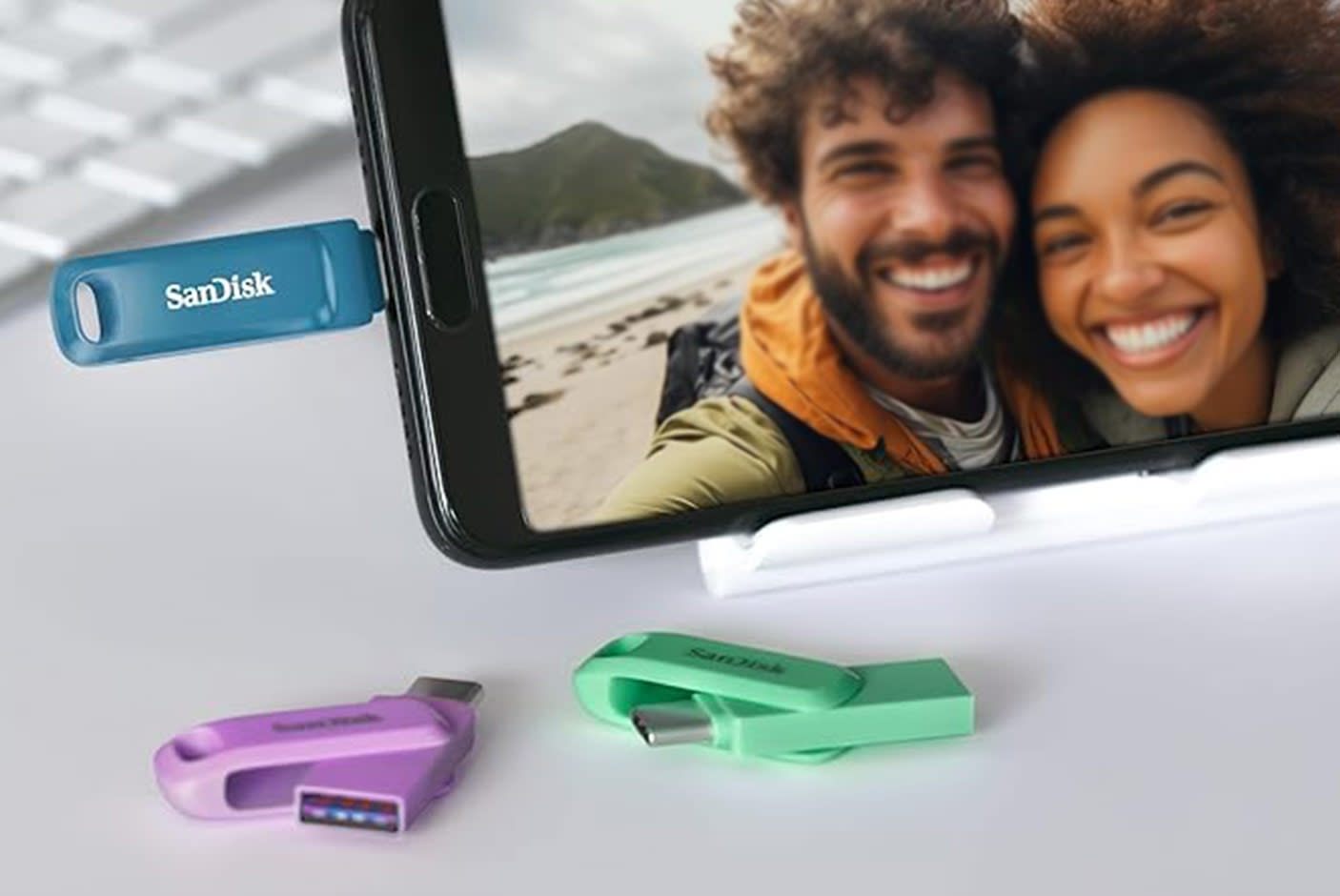 4567641-Tile-4-SanDisk-Ultra-Dual-Drive-Go