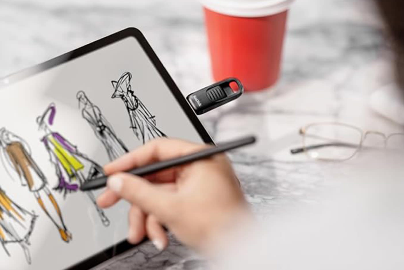 4567692-Tile-2-SanDisk-Ultra-Slider-USB-Type-C