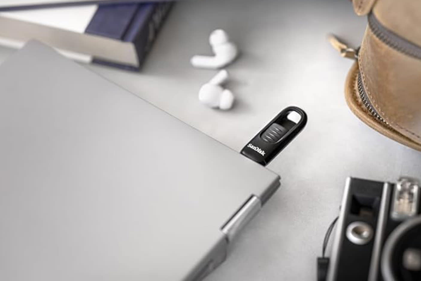 4567692-Tile-1-SanDisk-Ultra-Slider-USB-Type-C