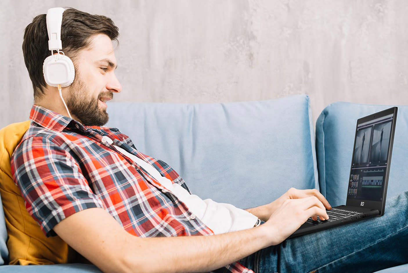 4408152-Tile-7-Auditory-Euphoria