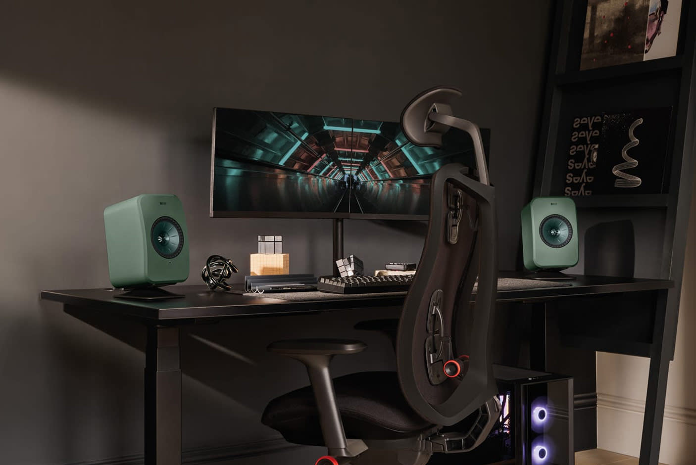 4582756-Tile-3-KEF-II-LT-design