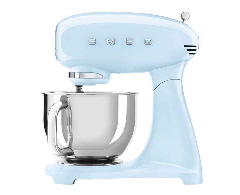 Smeg Κουζινομηχανή SMF03PBEU