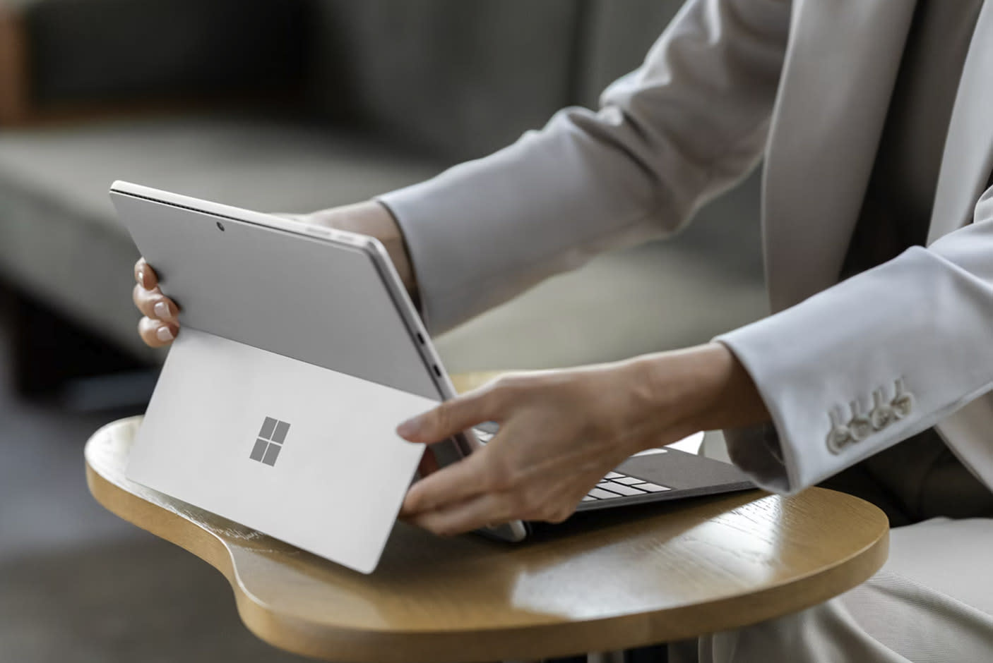 4574133-Tile-3-Adjusts-Instantly