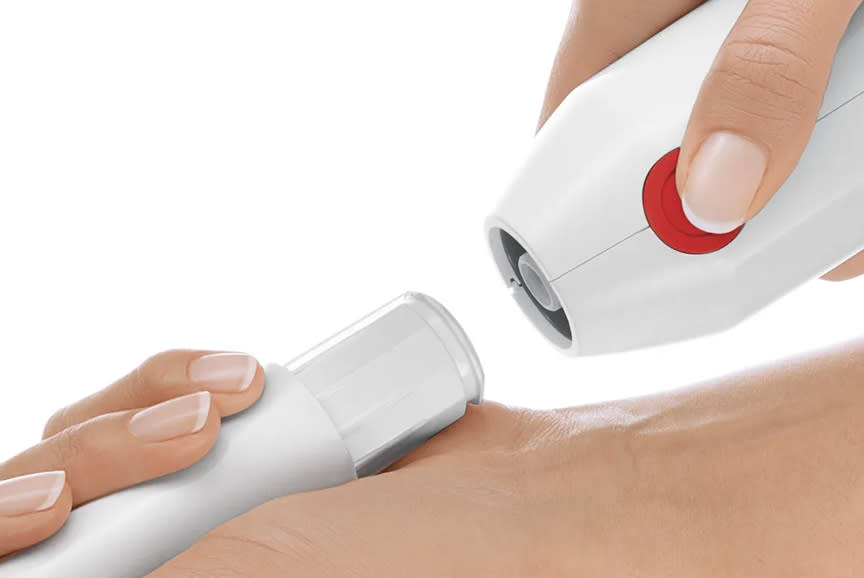 4609174_TILE3_e8e8e8