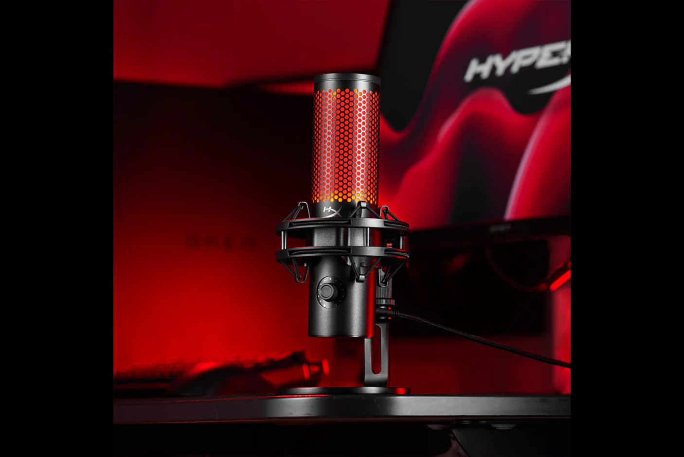 4618807-Tile-7-HyperX-QuadCast2