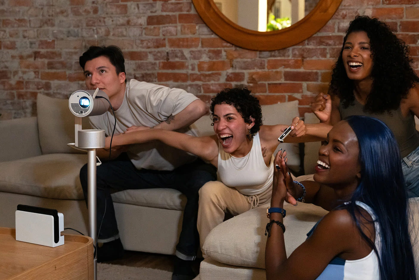 4633911-Tile-8-Flaxible-Connectivity