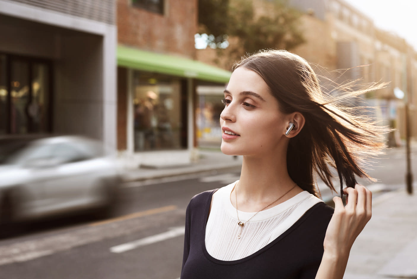 4634225-Tile-5-Semi-In-Ear