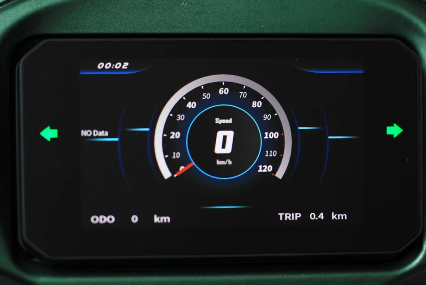 4634276-Tile-1-Lucking-Basic-EMW