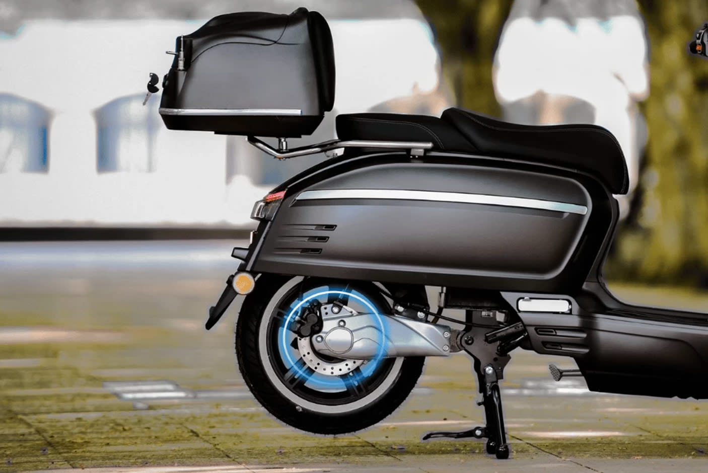 4634276-Tile-6-Lucking-Basic-EMW