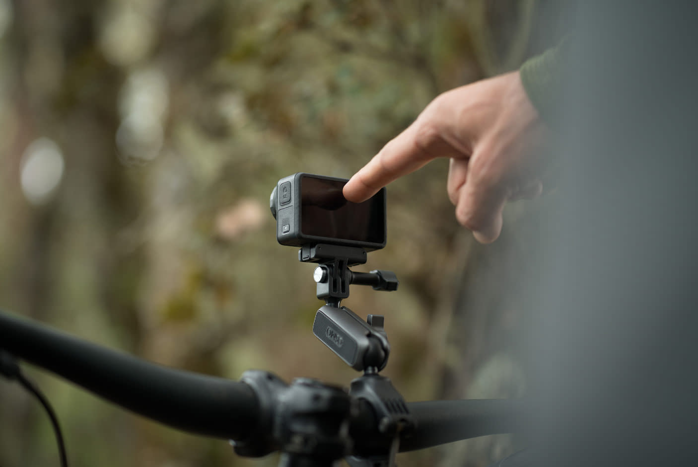 4635124-Tile-10-Wi-Fi-Livestreaming