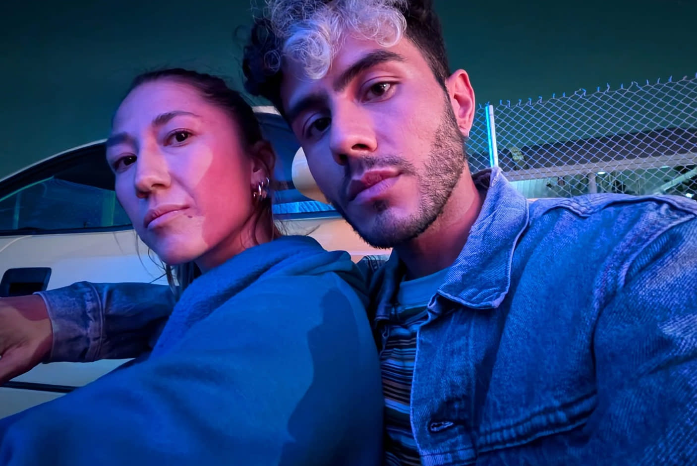 4635582-Tile-4-42MP-Selfie-Camera