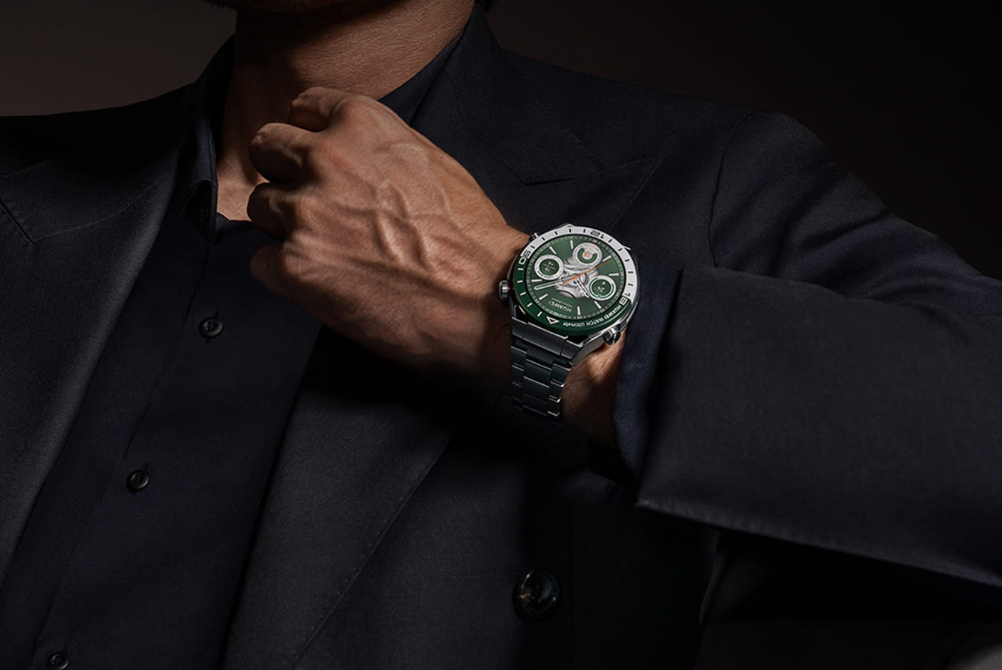 4637623-Tile-3-Like-A-Champion