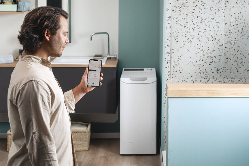 4642422_TILE3_403e41