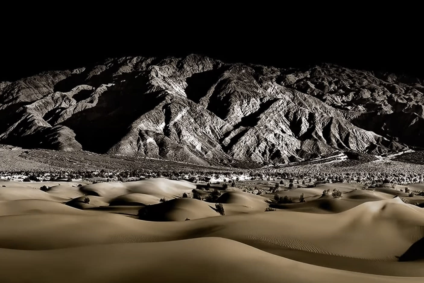 4498372-Tile-3-Ambience-Control