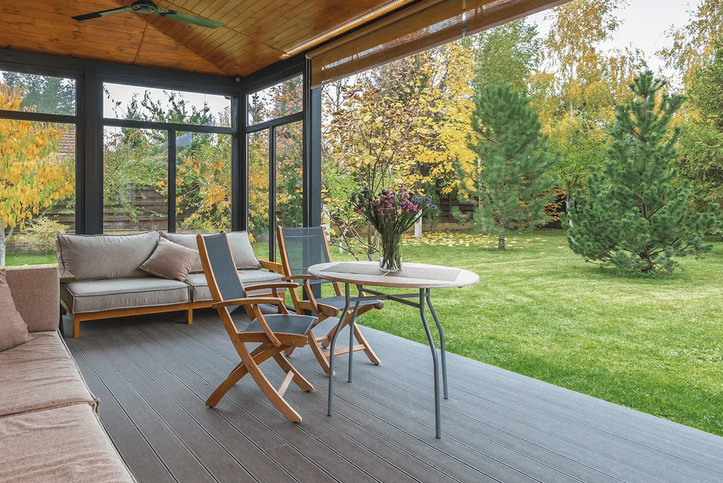 4646010-Tile-1-3MP-Resolution