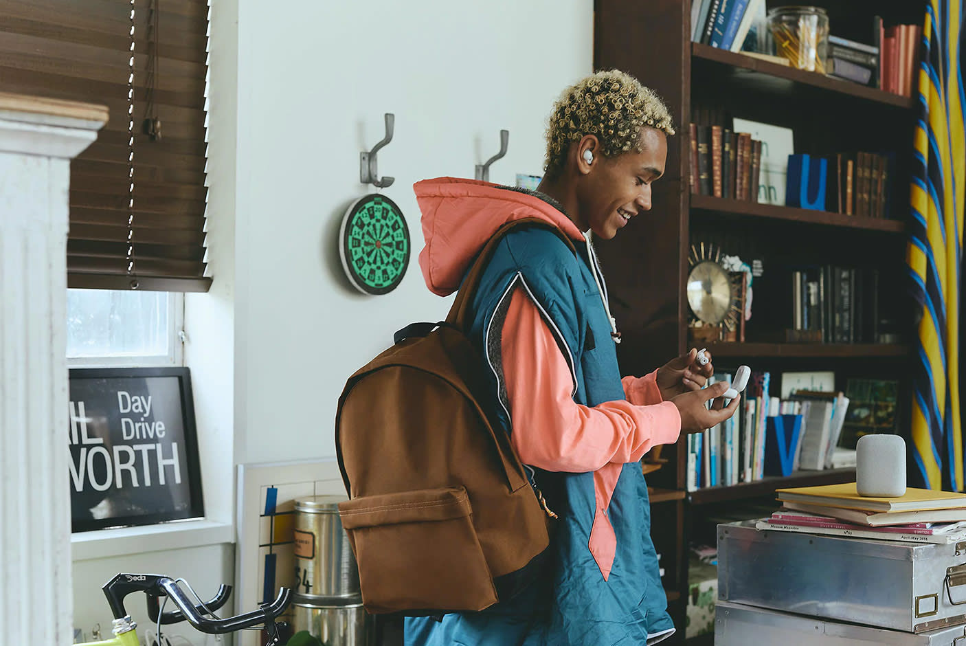 4649974-Tile-8-Sony-LinkBuds-Open