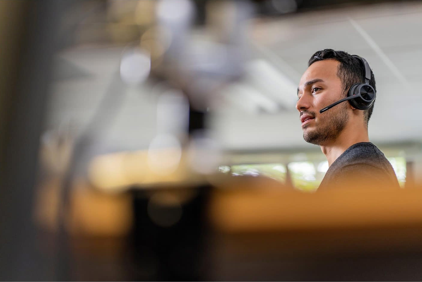 4650441-Tile-2-Poly-Voyager-4320