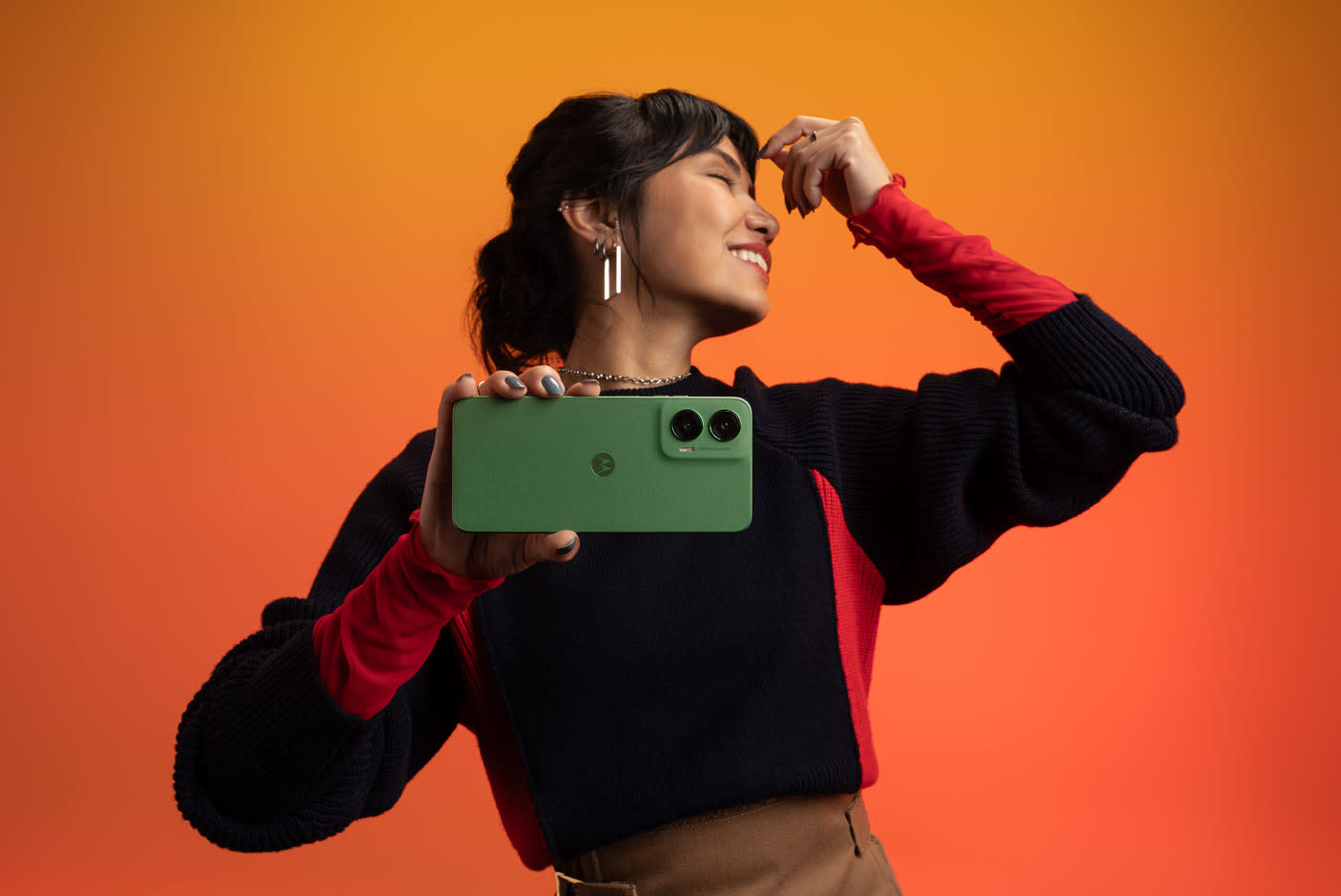 4652185-Tile-3-See-Brighter-Details