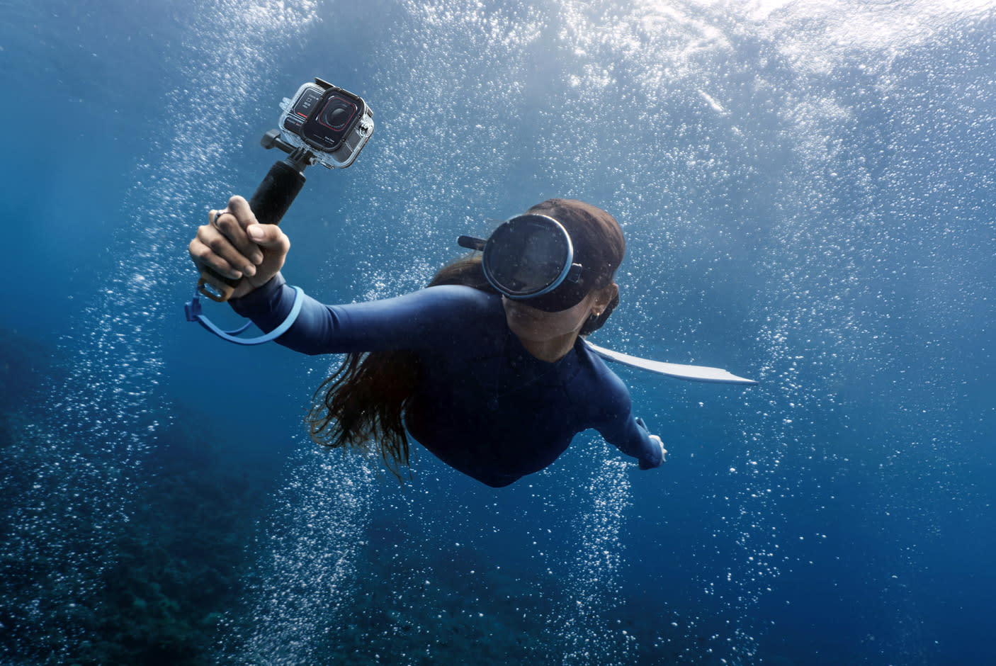 4660153-Tile-4-2_5inch-Flip-Touchscreen