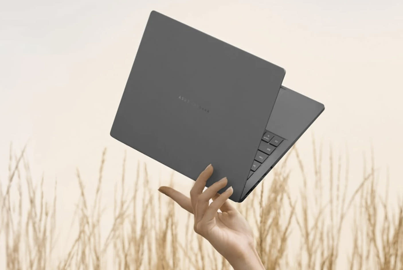 4661559-Tile-5-Light-Powerful