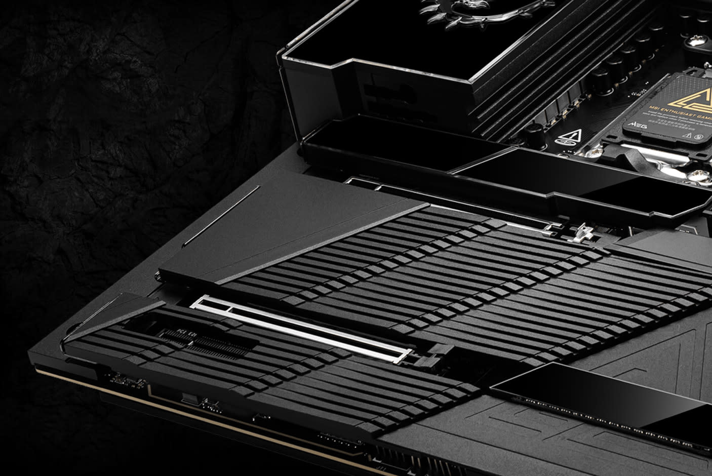 4665465-Tile-7-Ultimate-PCIe5-Performance