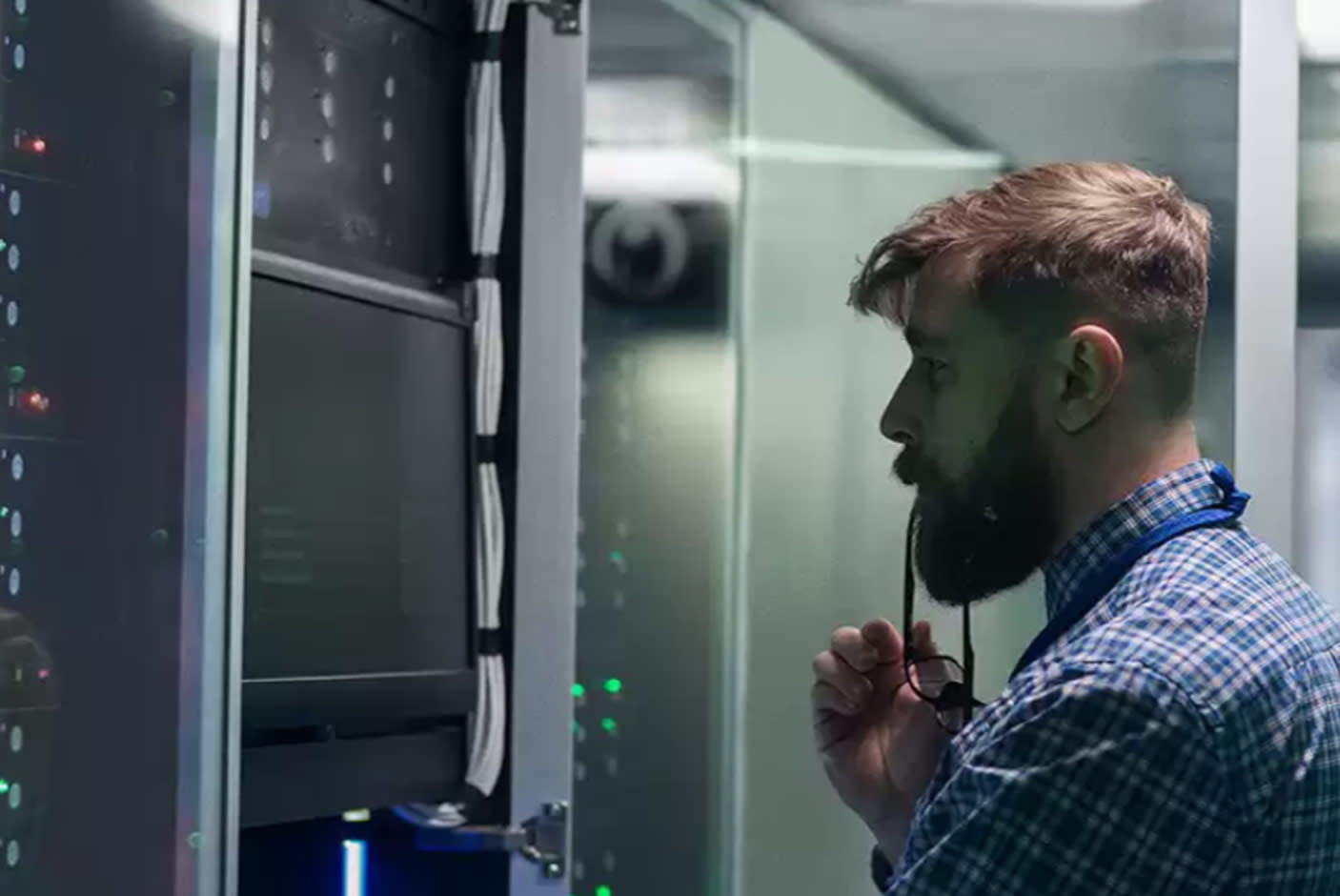 4666097-Tile-5-WD-Gold