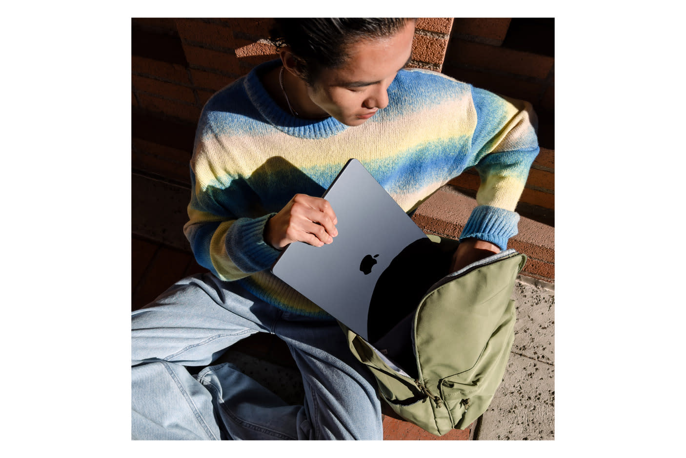 4444418-Tile-8-Love-The-Mac