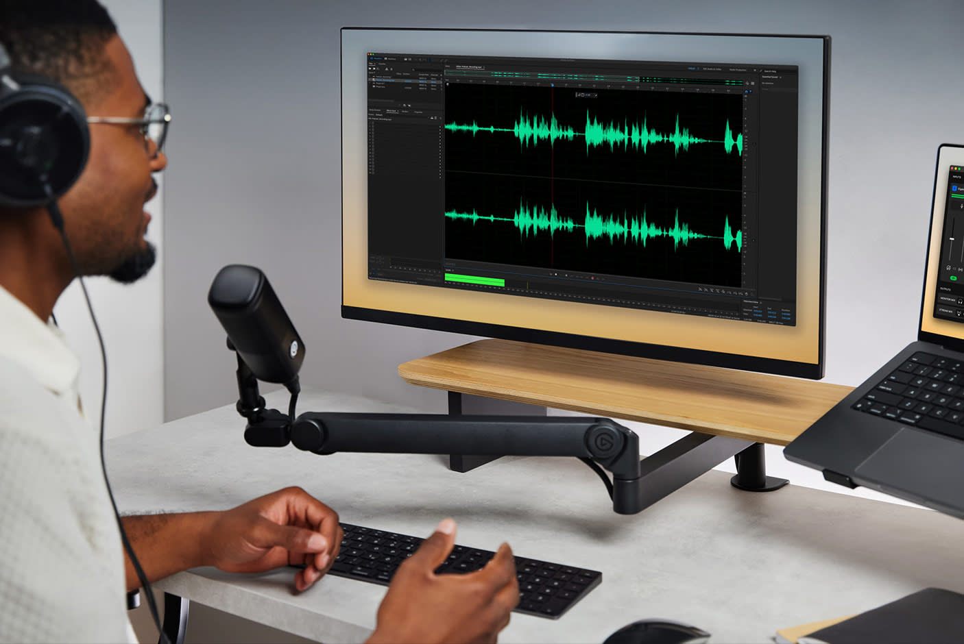 4667654-Tile-3-Elgato-wave-mic-arm-sound