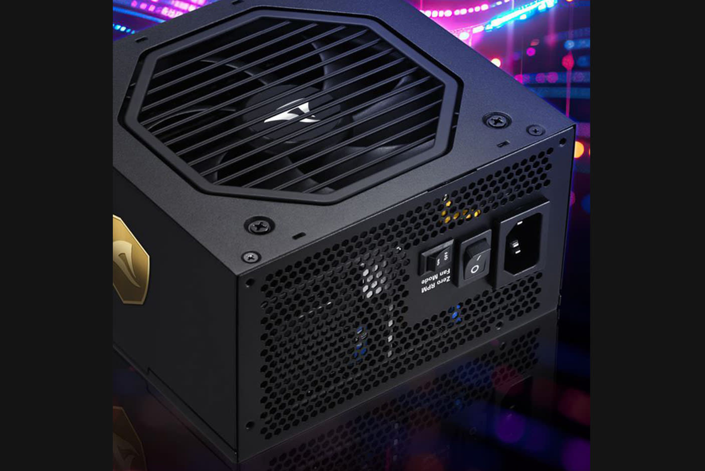 4668227-Tile-6-Sharkoon-P20