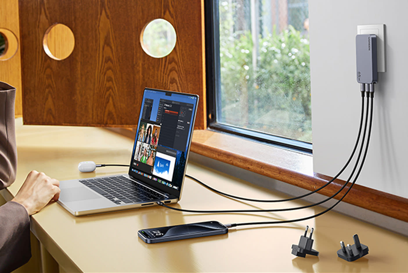 4672445-Tile-2-GaNInfinity