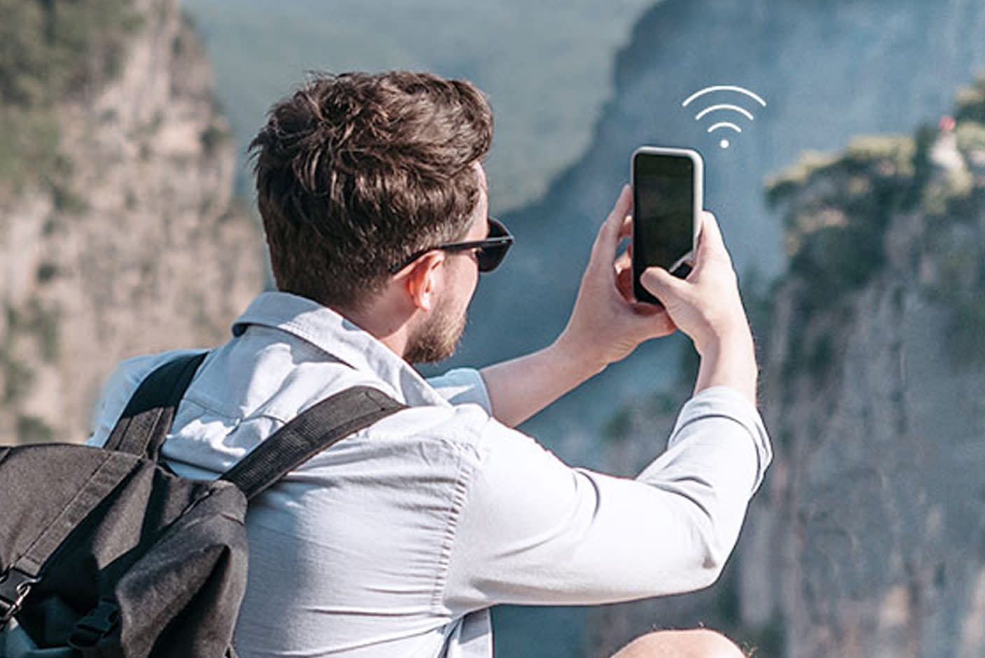 4676335-Tile-2-WiFi-Where-You-Need-It