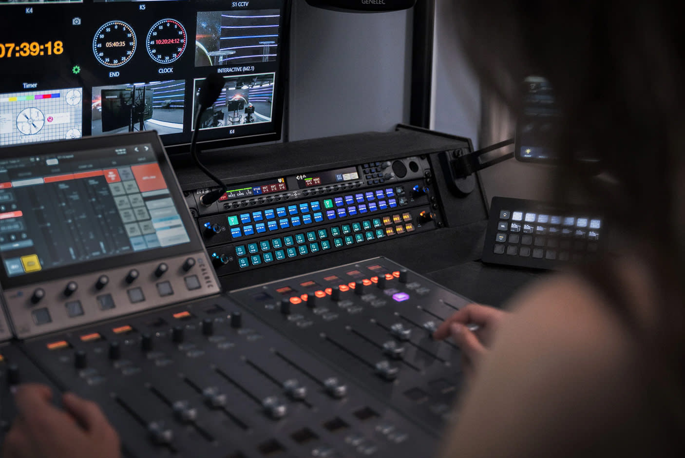 4678273-Tile-4-Elgato-Stream-deck-studio-works