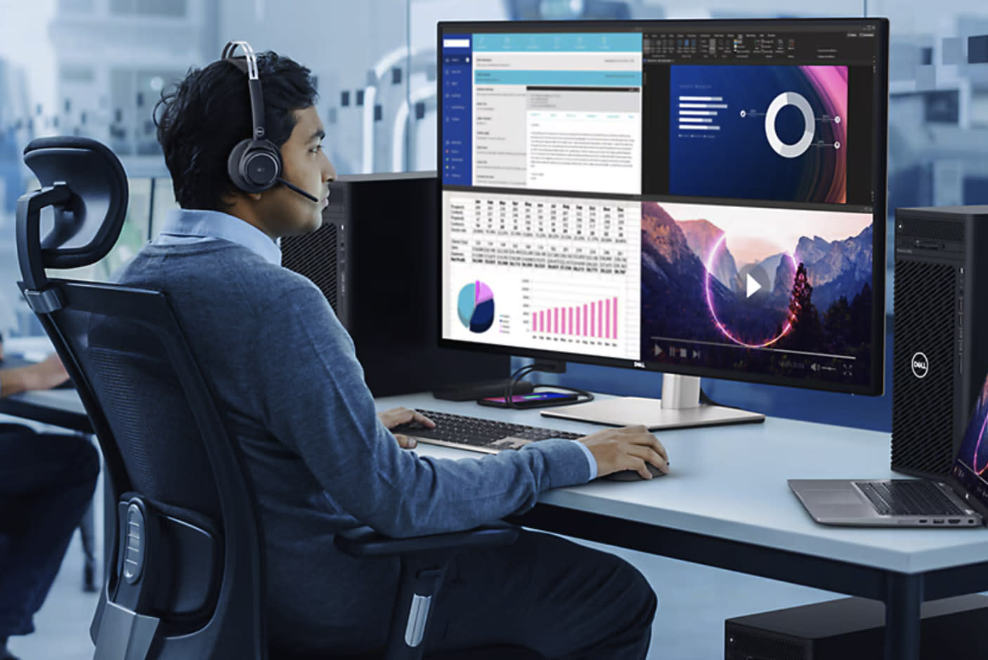 4688465-Tile-2-Up-To-Four-PCs