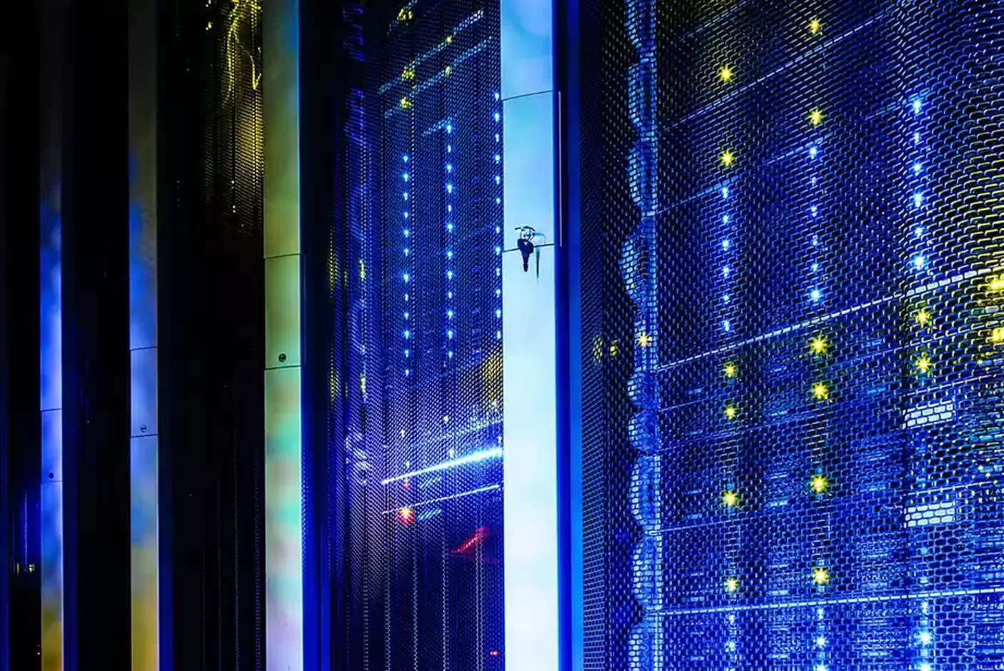 3735257-Tile-1-WD-Gold