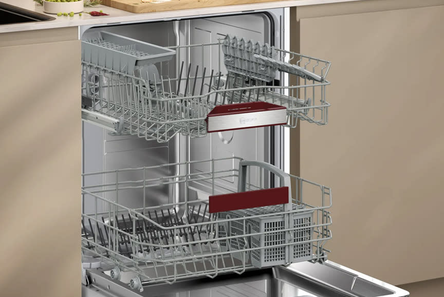 4690575_TILE2_3b3631