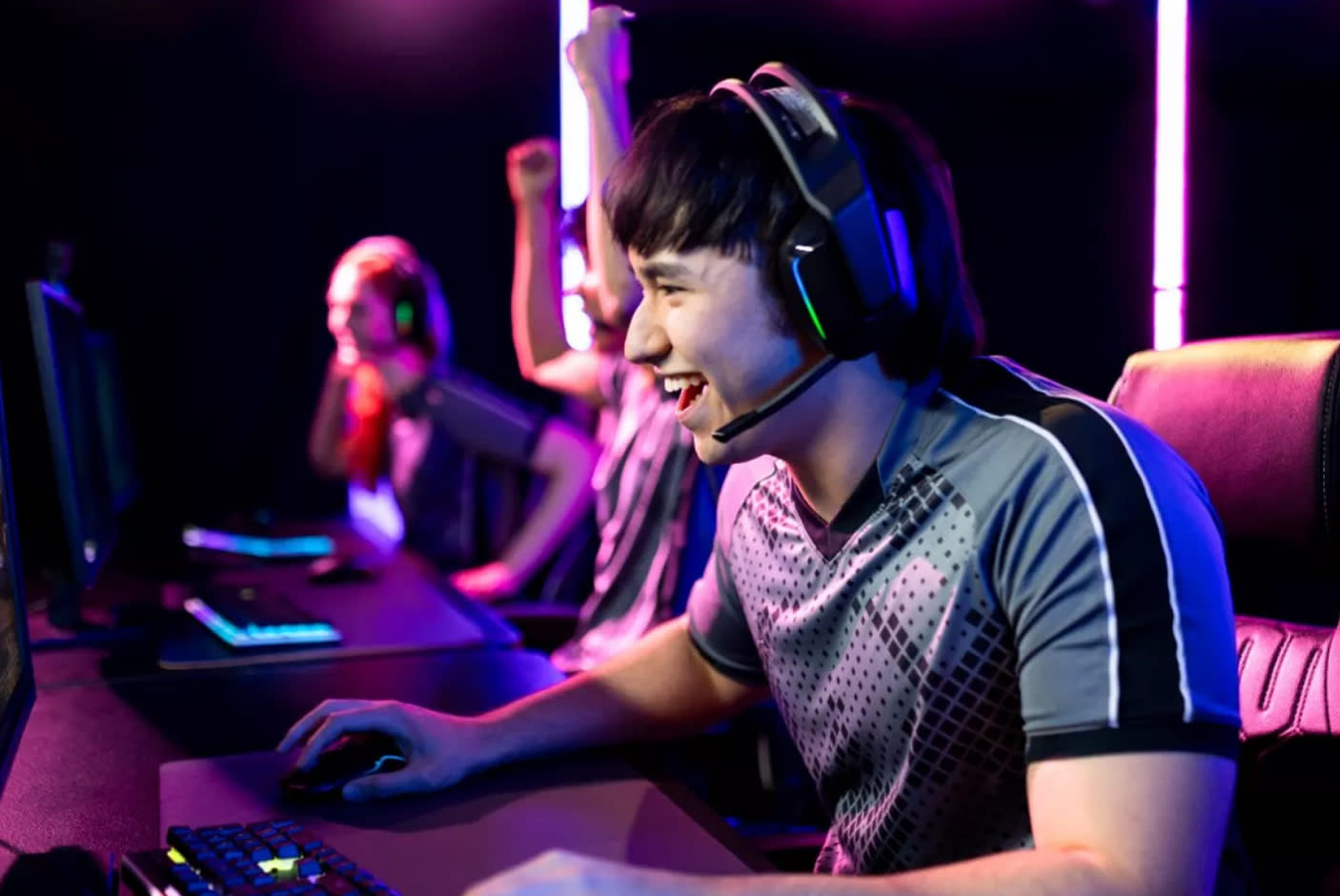 4699432-Tile-5-Intel-ARC-B-Series