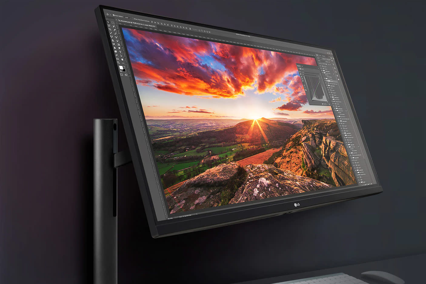 3735990-Tile-1-LG-27UN880-ergo-picture