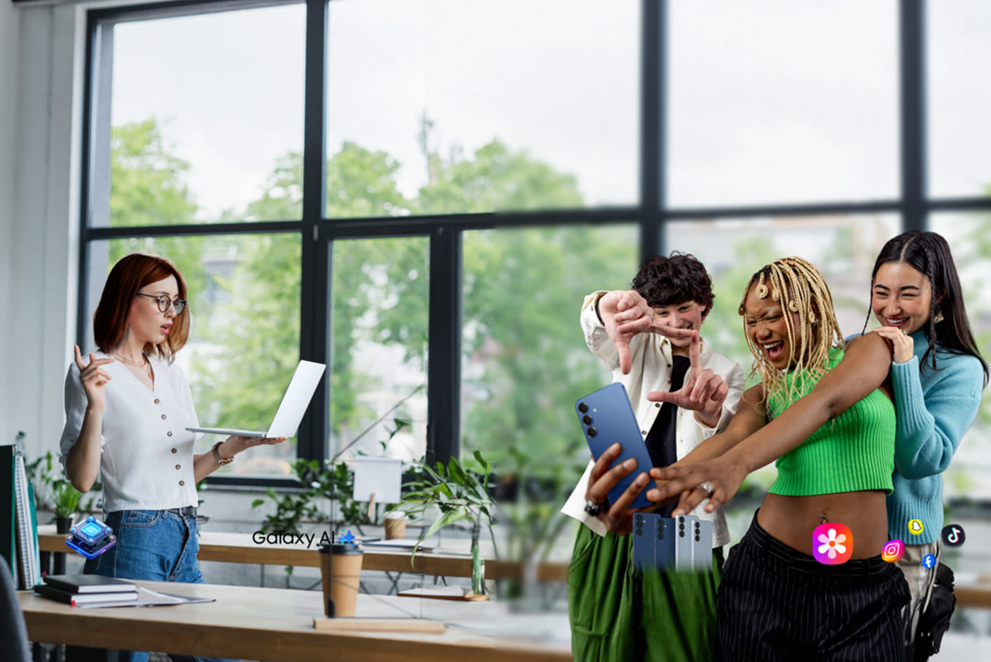 4697413-Tile-6-Samsung-Galaxy-S25-Plus