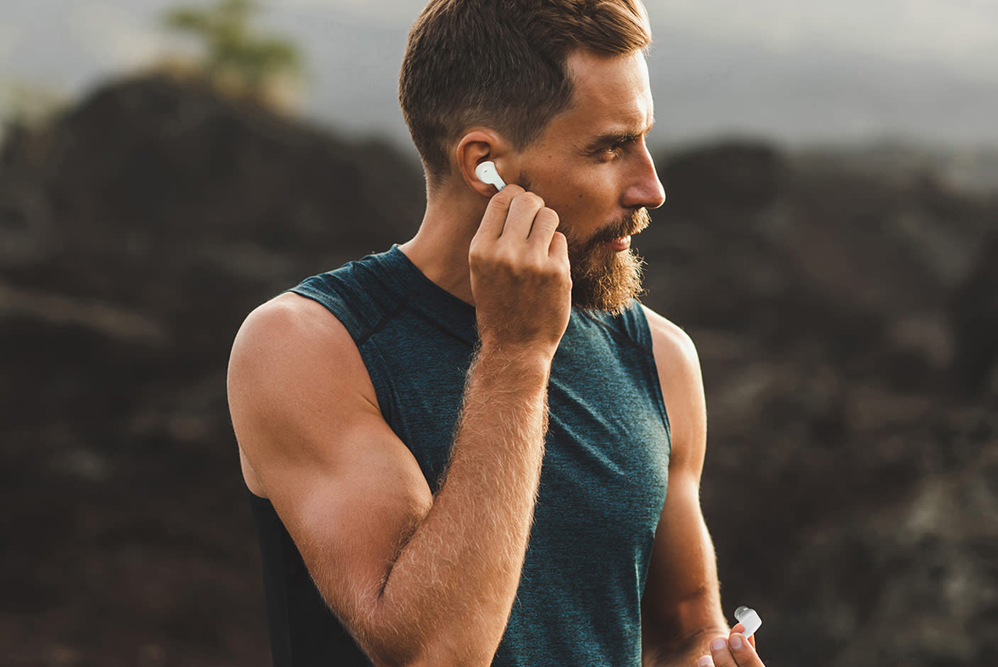 4712153-tile-4-creative-zen-air-pro-comfort