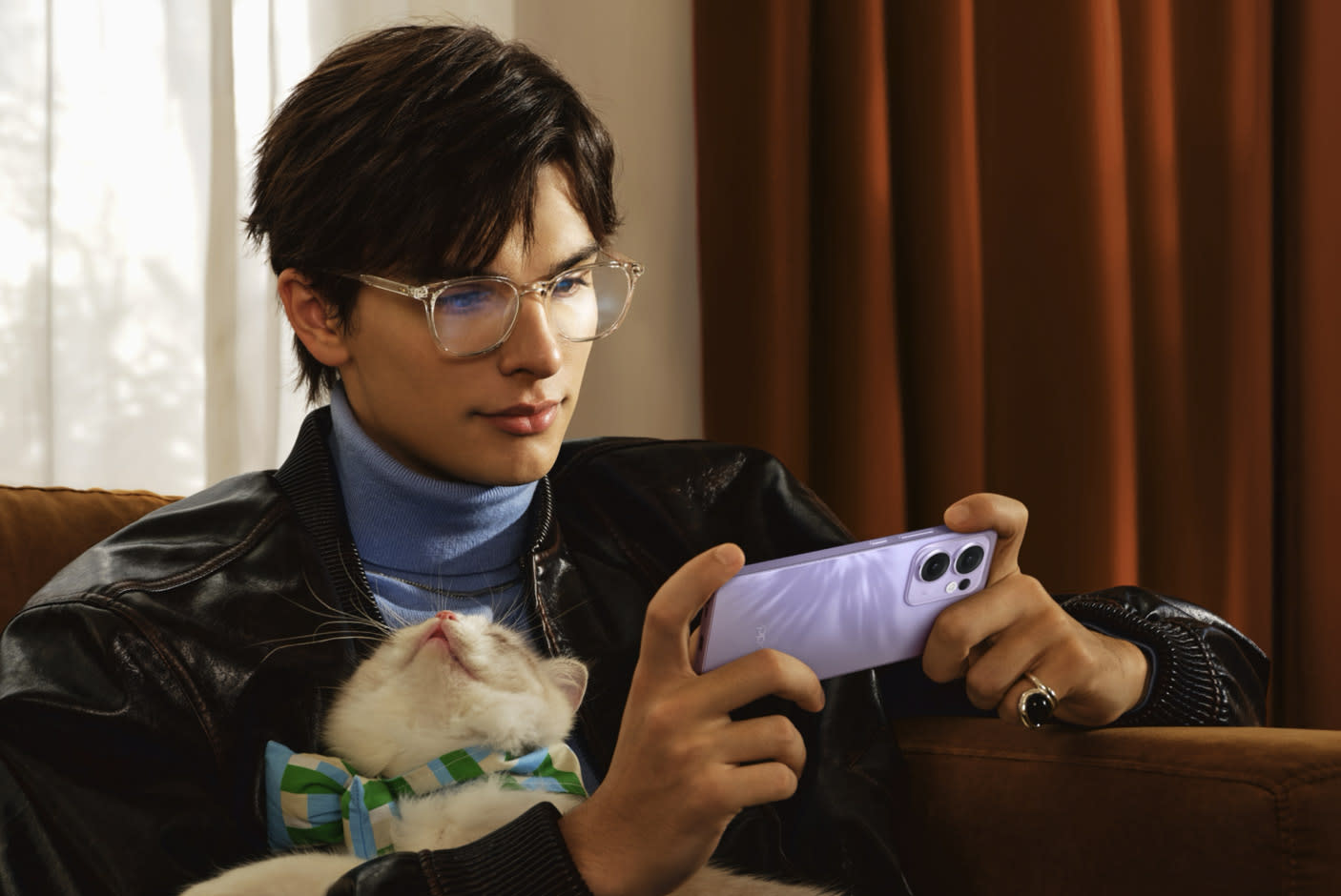 4716426-Tile-3-AI-Livephoto