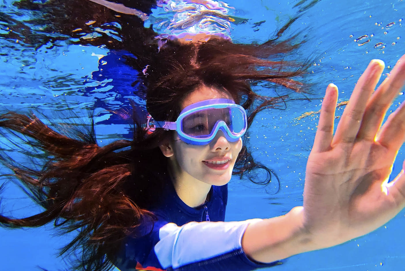 4716426-Tile-7-Rugged-Design