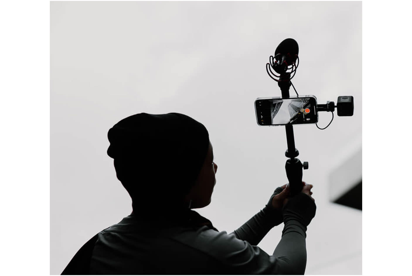 4718399-Tile-3-RODE-Magnetic-mount-portability