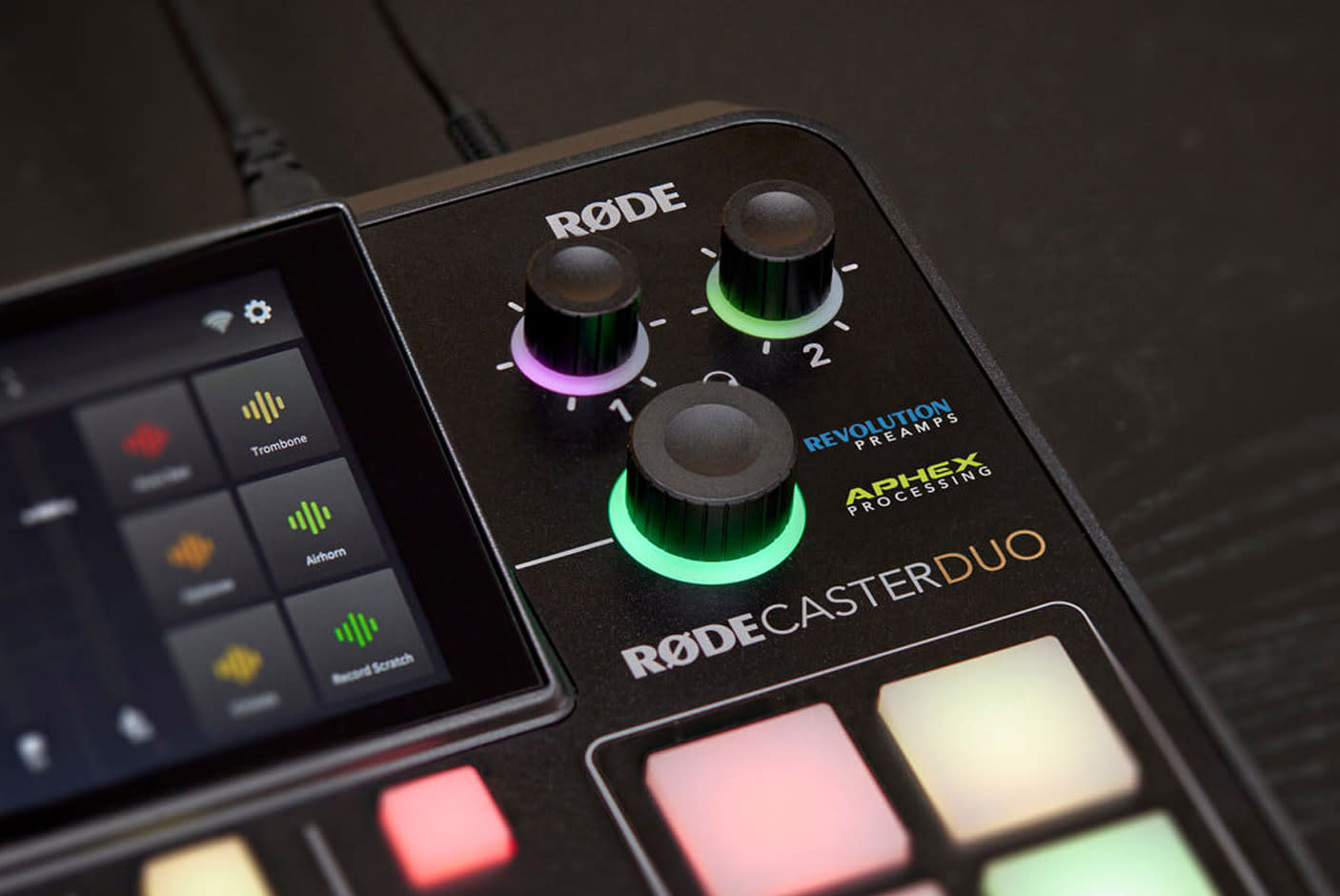 4718429-Tile-4-Powered-by-APHEX