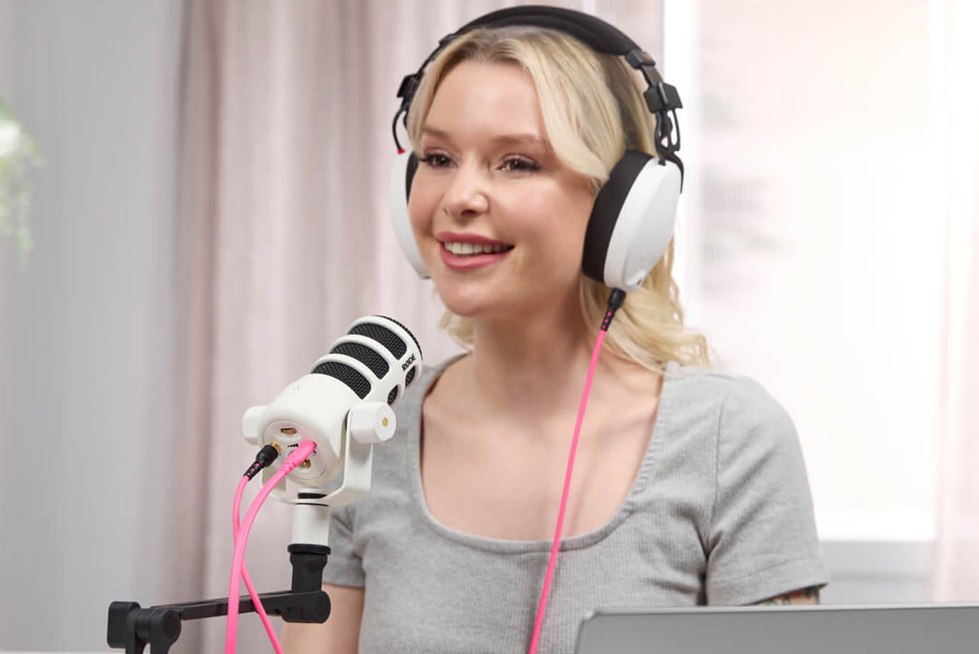 4718488-Tile-2-When-Creativity-Calls