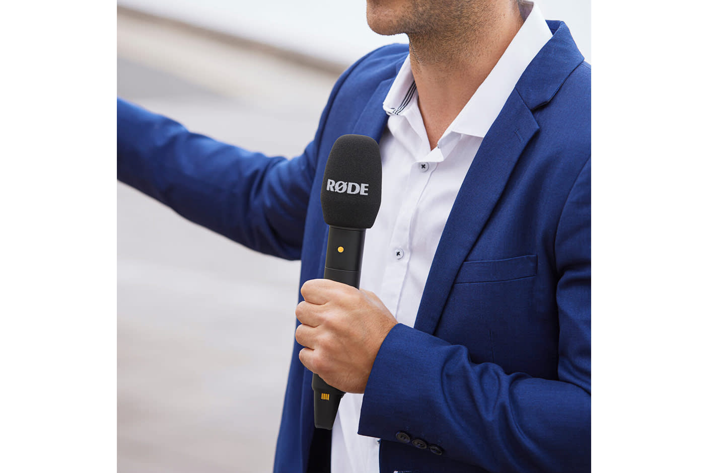 4718585-Tile-1-Rode-Interview-Pro