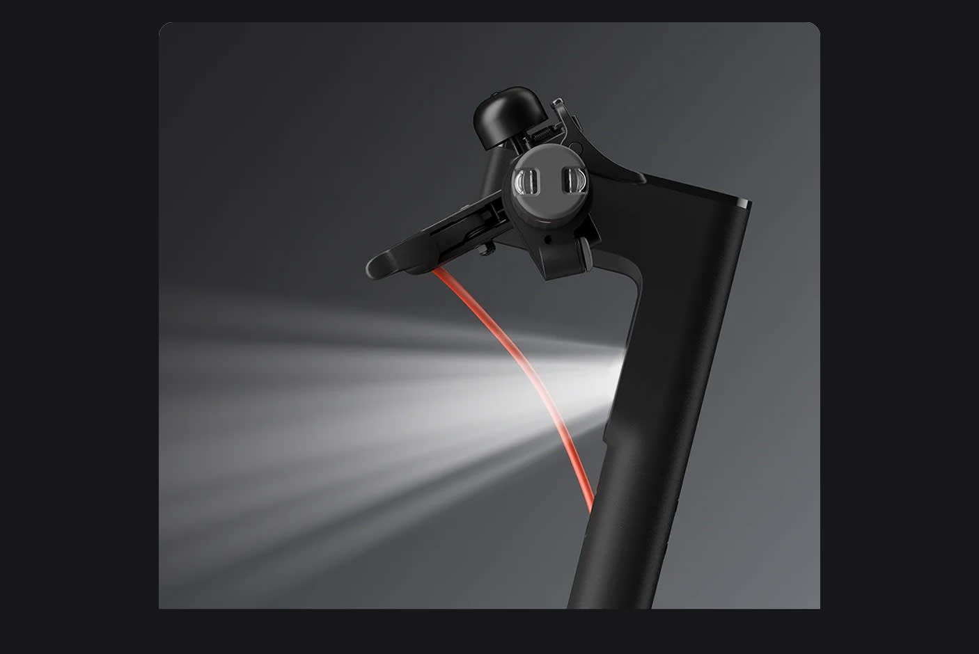 4726057-Tile-7-Xiaomi-Electric-scooter-5-pro-light