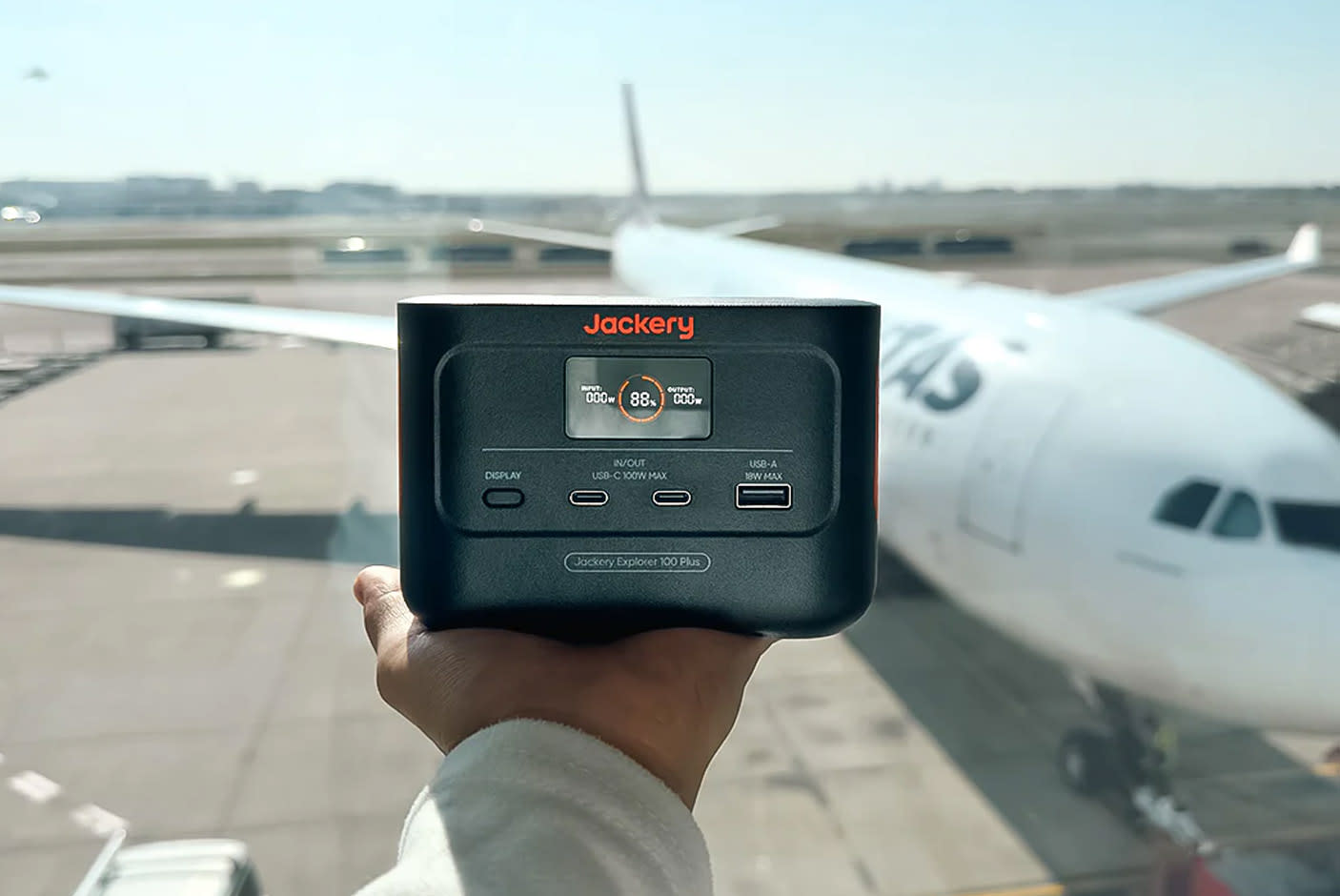 4728335-Tile-5-Carry-on-Power